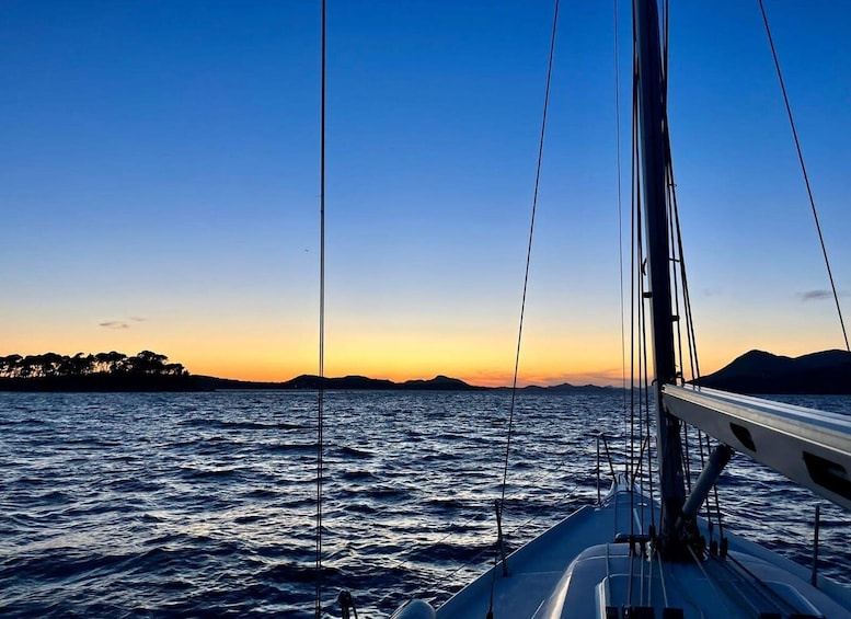 Picture 7 for Activity Dubrovnik: Romantic Sunset Sailing Adventure 4