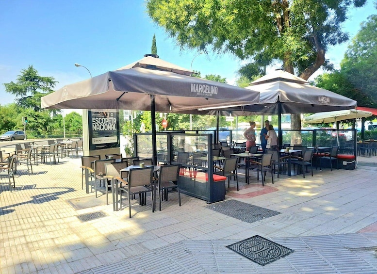 Picture 2 for Activity Madrid: Spanish Wine Tasting Overlooking Parque del Oeste 5