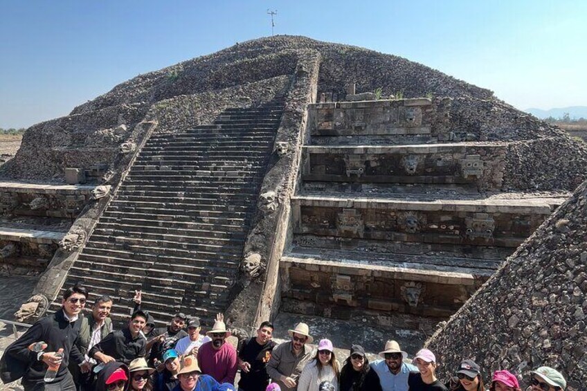 Private tour to Teotihuacan + Pick up CDMX + Breakfast in cave. 2