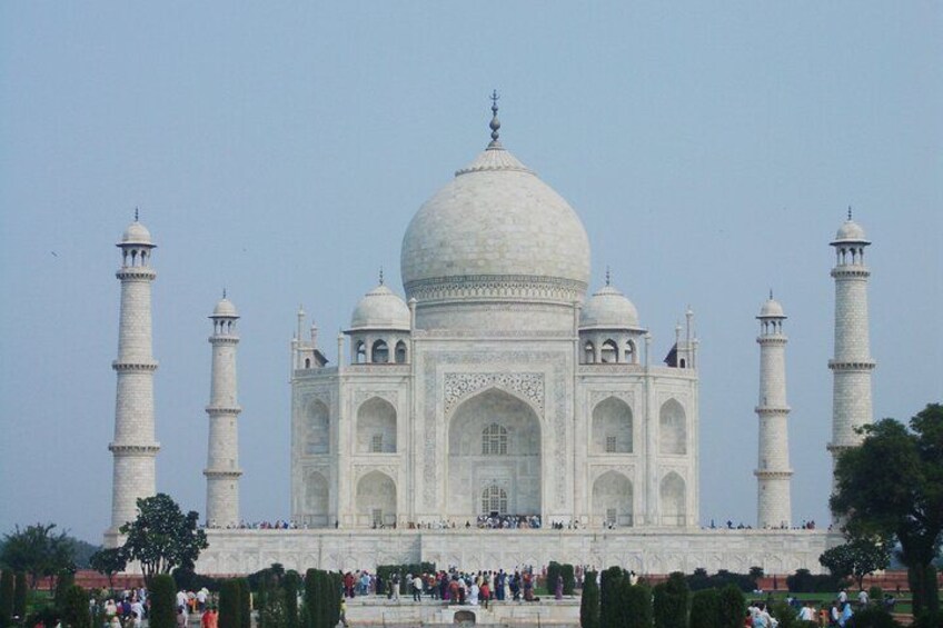 Taj Mahal Private Day Tour from Delhi by Express Train with Lunch 2