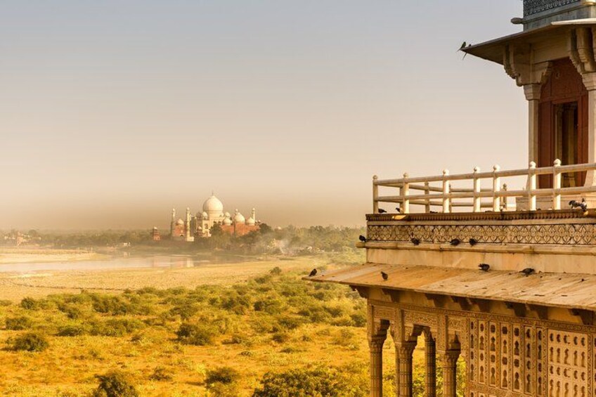 Taj Mahal Private Day Tour from Delhi by Express Train with Lunch 2