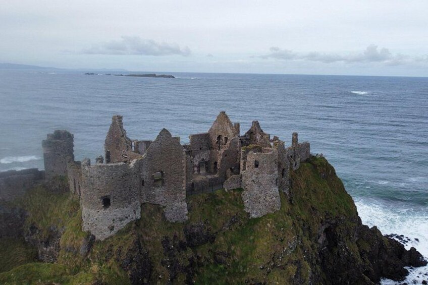 Giants Causeway small group private tours up to 7 people 4
