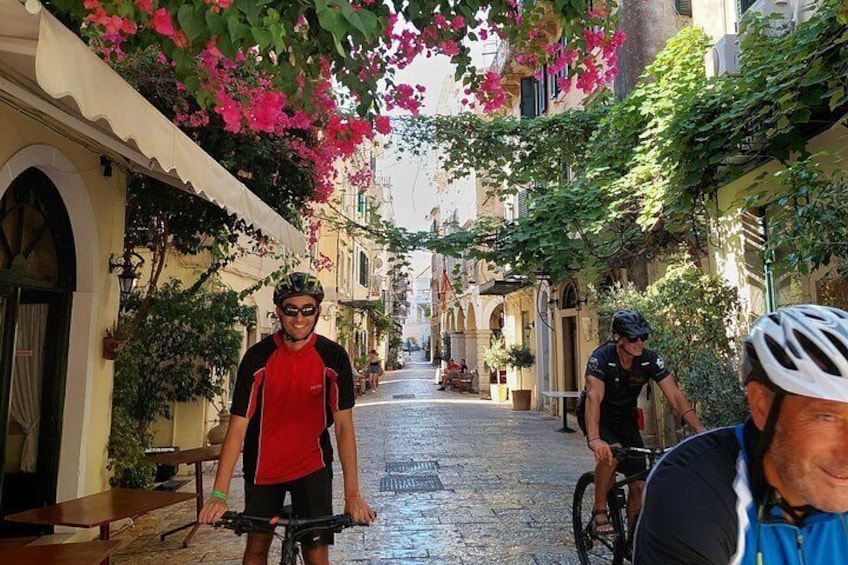 Corfu Old Town Cycle Tour-History,Flavours & Narrow Alleys! 2