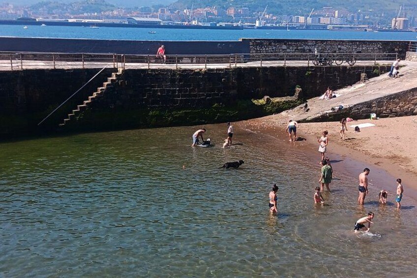 Getxo: Suspension Bridge, Cruise ships, and Old Port. 5
