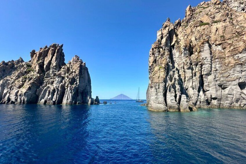 Mini Cruise to Panarea and Stromboli from Milazzo port 5