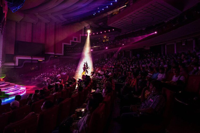 Alcazar Cabaret Show Pattaya 2