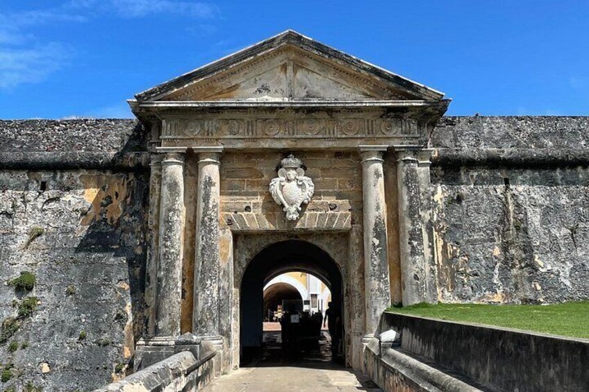 El Morro is a 16th century fortification built for the military defense of the bay of San Juan 1