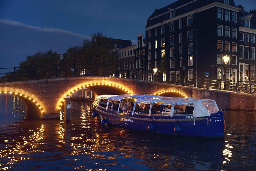 Picture 14 for Activity Amsterdam: Canal Booze Cruise with Unlimited Drinks Option 3