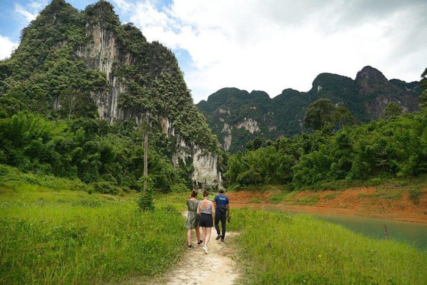 short walk to the cave 3