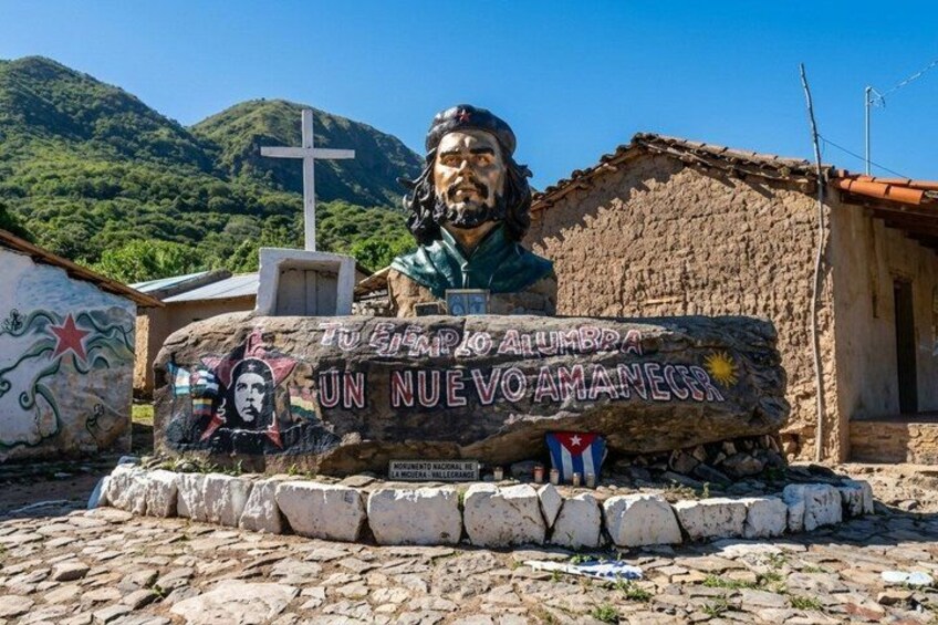 2D/1N Getaway: Che Route - Historical Trekking and Nature 2