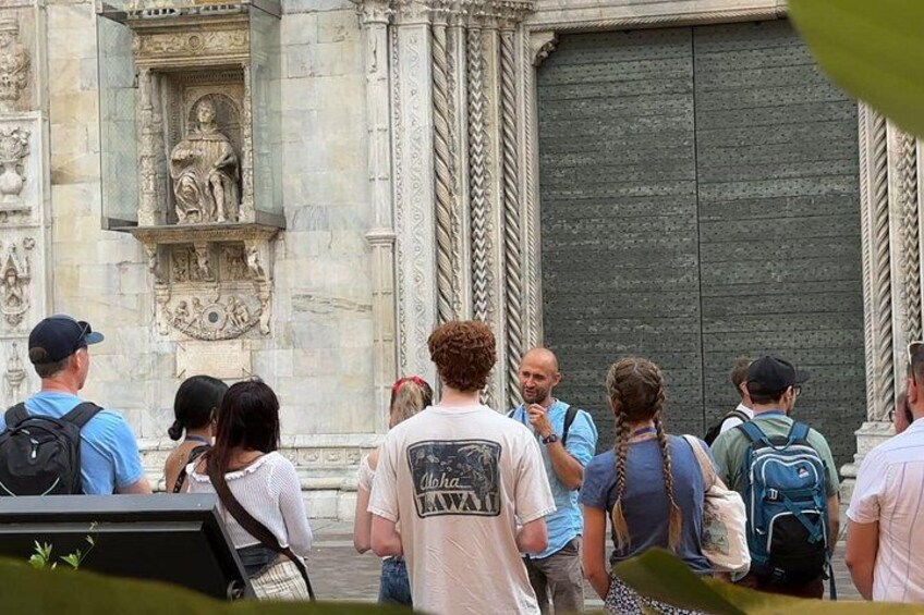 Small-Group Lake Como & Lugano: 2 Countries in 1 Day, Boat Cruise 4