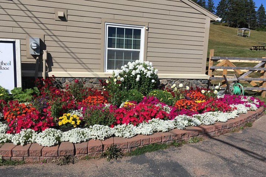 Highland Village Flower Garden 3