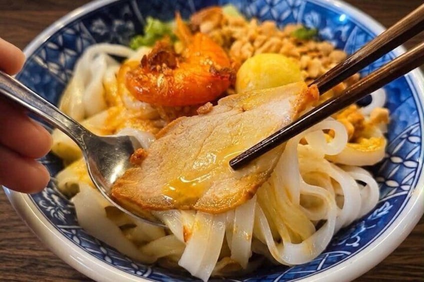 Hoi An street food tour with Billy 5