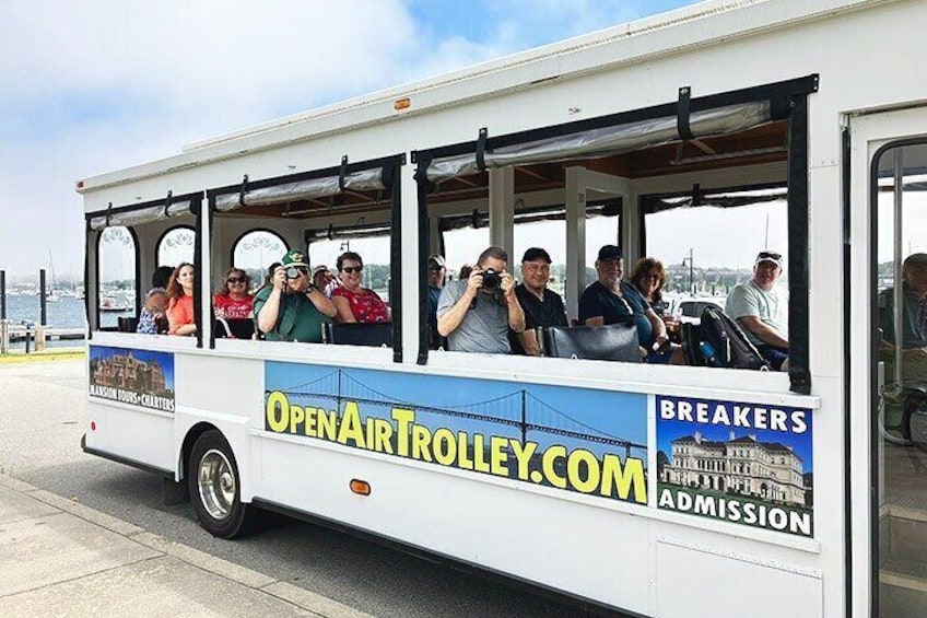 Newport Open Air Trolley Tours 1