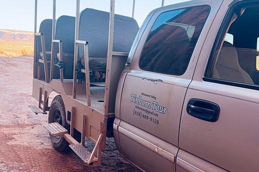1.5 Hour Jeep Tour in Monument Valley 3