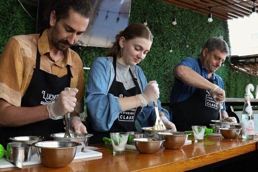 #1 Rated Lima Cooking Class: Make Ceviche, Causa & Pisco Sours! 4