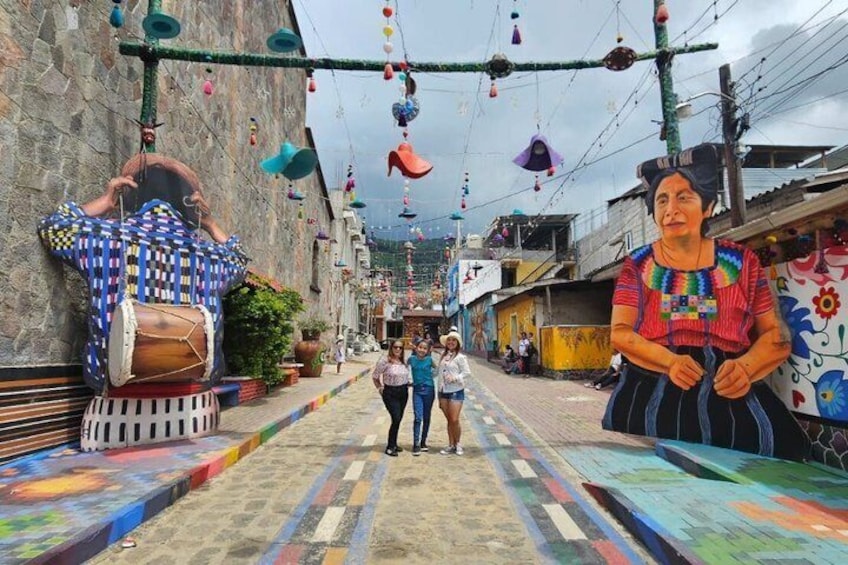 Shared Lake Atitlan Tour from Antigua with 3 Maya Villages 2
