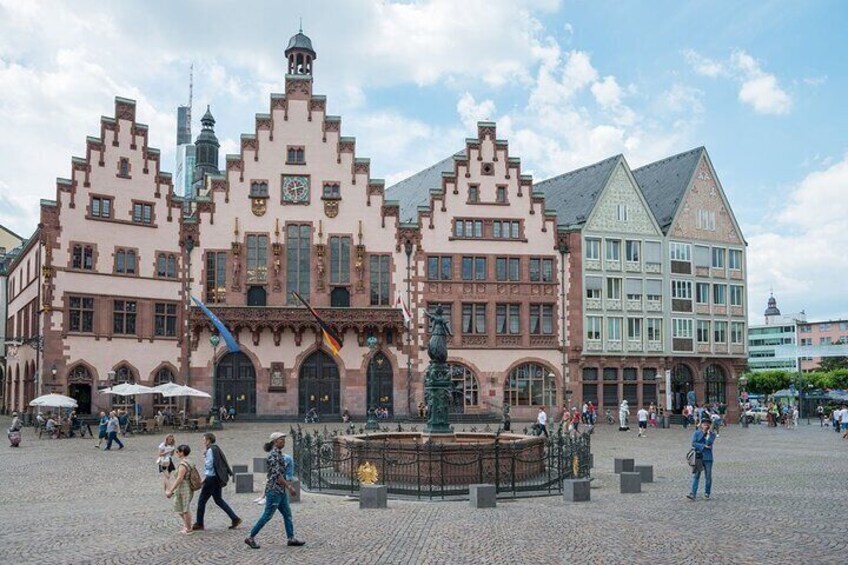 Römer Town Hall on the Römerberg in Frankfurt ©#visitfrankfurt, Holger Ullmann