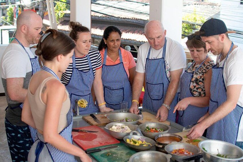 Traditional Cooking Small-Group Class in Unawatuna 5