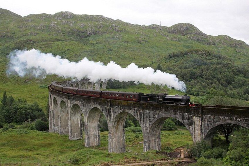 Harry Potter Hogwarts Express Train 3