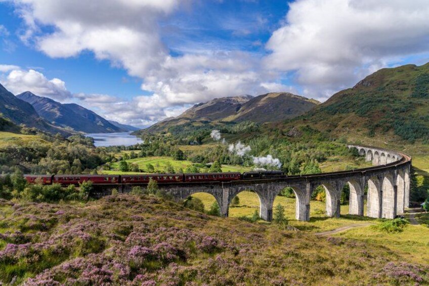Edinburgh: Glenfinnan Viaduct, Glencoe & Fort William Guided Tour 2
