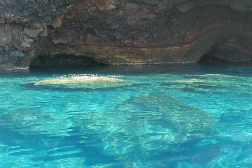 Vulcanic caves