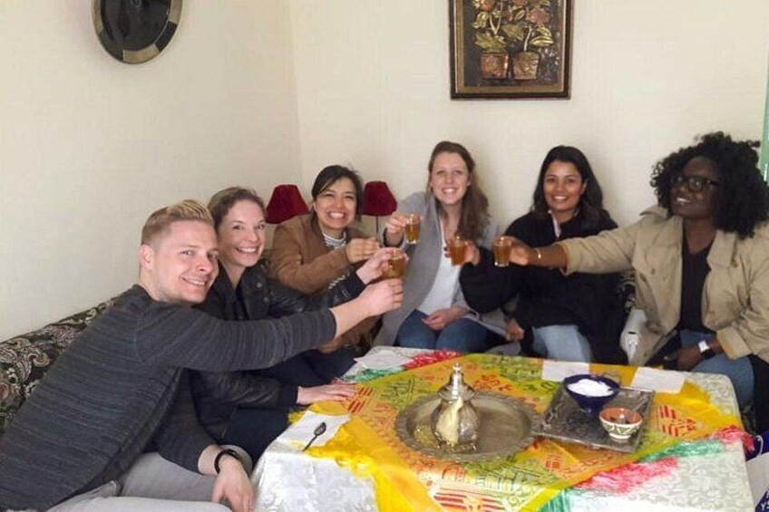 Our guests after making moroccan Mint tea 4
