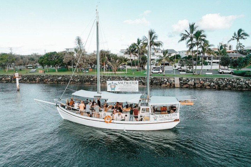 Mooloolaba Sunset Cruise with Live Music 4