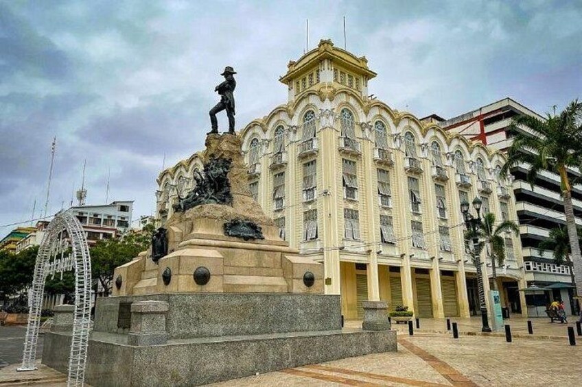 Half Day Walking Tour of Guayaquil Pearl of the Pacific 3