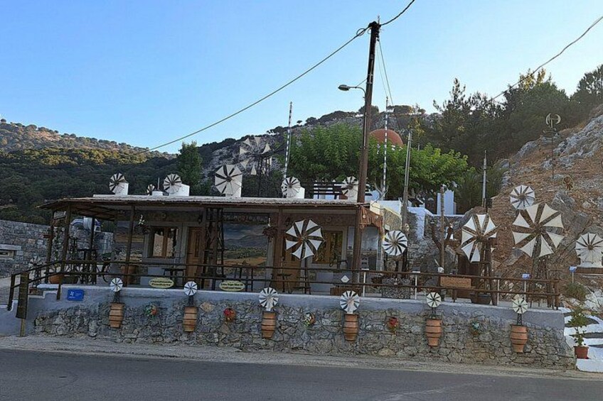 Private Tour-Knossos Palace Zeus Cave Pottery Olive Mill & Wine 2