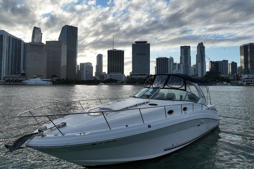 Miami: 2 Hour Private Yacht Cruise 2