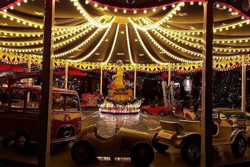 Private Tour to Kölsch Christmas Market in Germany 5