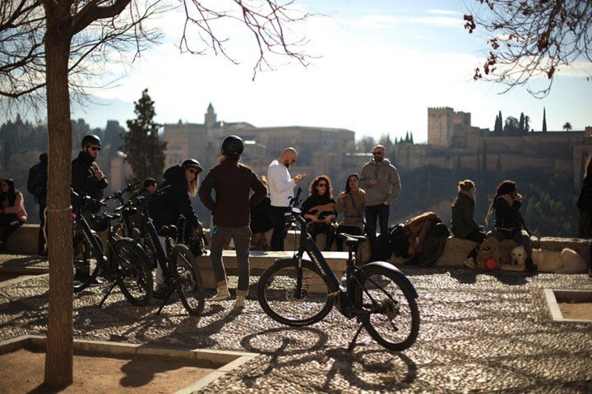 Albaicin & Sacramonte Electric Bike Tour in Granada 2