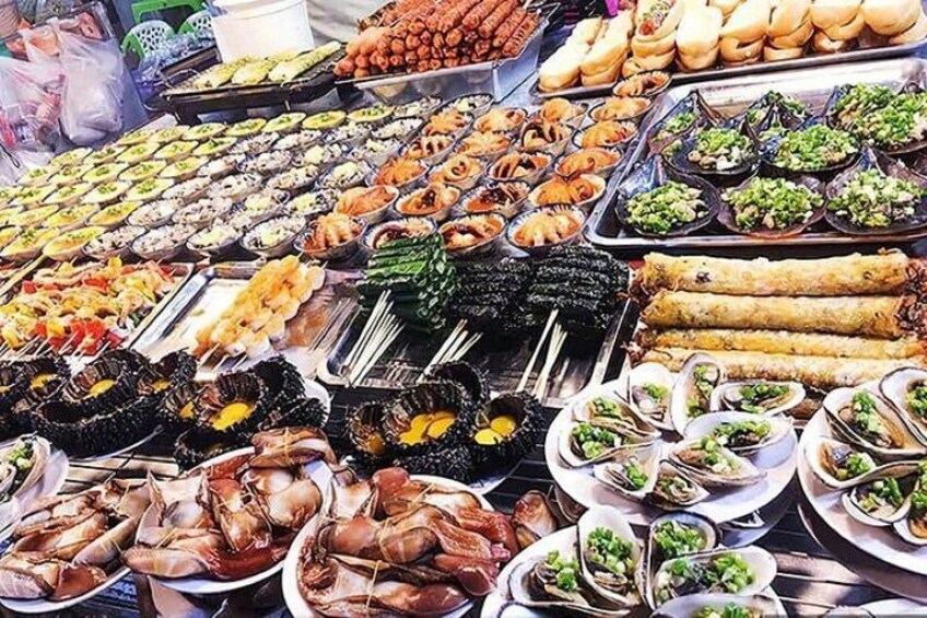 Phu Quoc City - Local Street Food Tour By Night 4