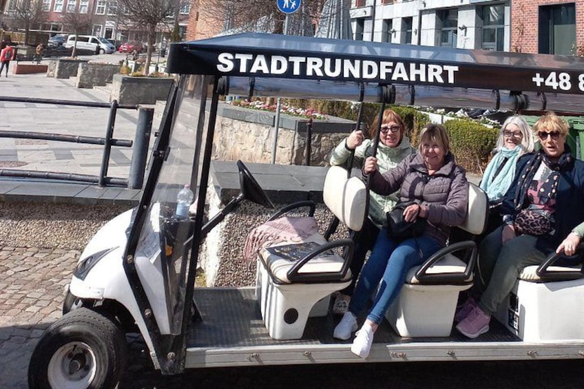 Gdańsk: City Sightseeing Tour by Buggy/Golf Cart LIVE GUIDED 1H 4
