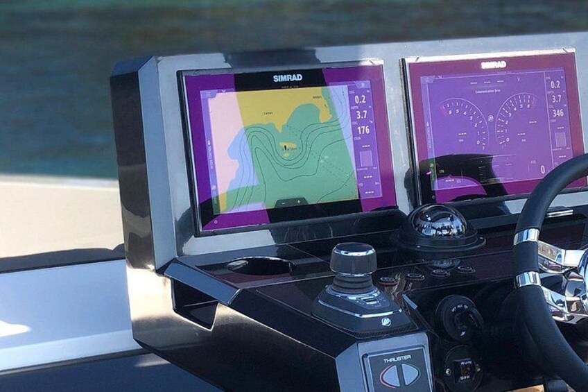 Private 5-Hour Cruise on Brand-New Luxury Yacht in Mykonos (Para Voce) 3