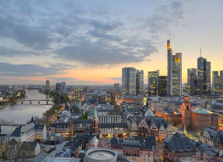 Picture 11 for Activity Frankfurt: New Old Town and Highlights German-Language Tour 2