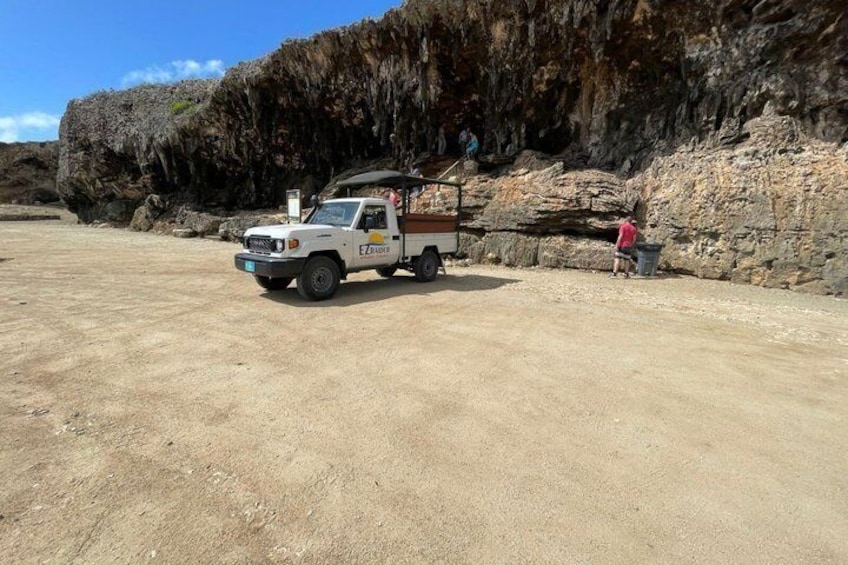 Horseback Riding and Natural Pool Adventure in Aruba 4