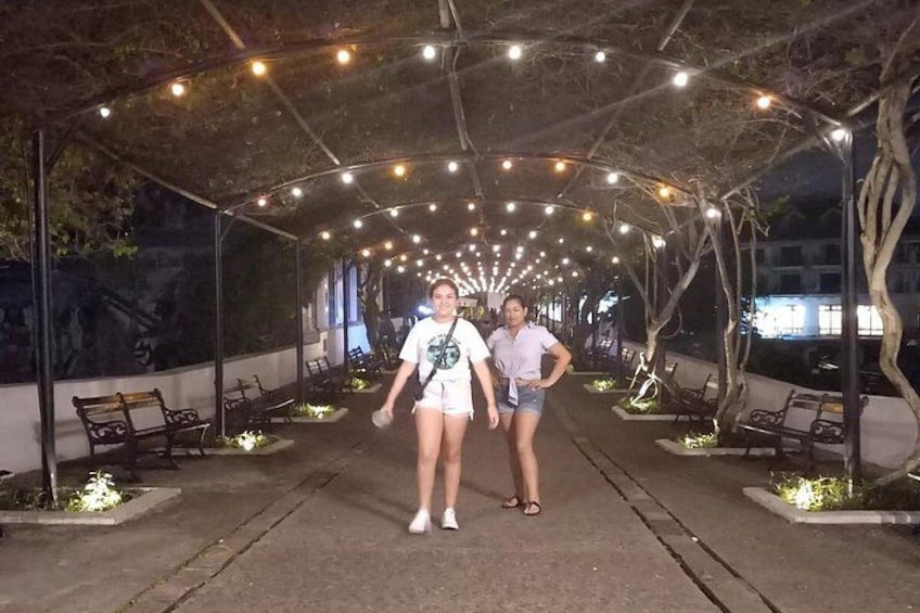 PRIVATE NIGHT TOUR in Ciudad PANAMA + 360° POIN views 5