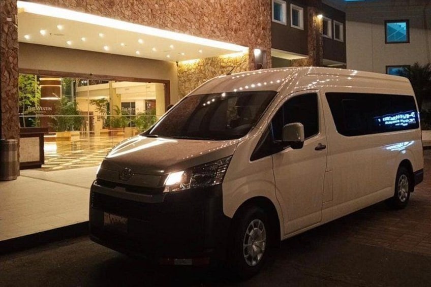 PRIVATE NIGHT TOUR in Ciudad PANAMA + 360° POIN views 2