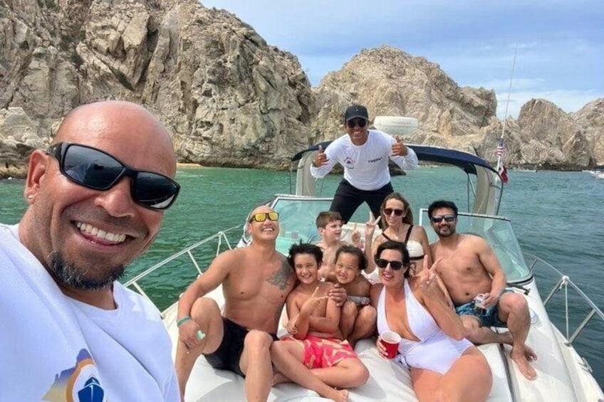 Cabo Whale Watching Tour with Food, Drinks & Snorkeling 1-20 ppl 4