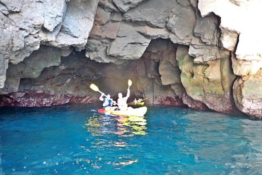 Kayak & Snorkeling Tour in Caves in Gran Canaria 2