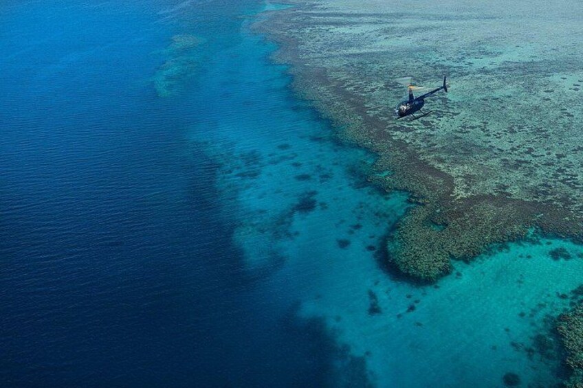 25 minutes Mamanuca Island Tour 3