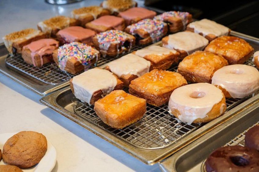 Washington DC's Best Donuts, Sweet Treats & Walking History Tour 4