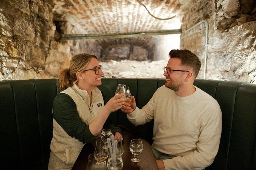 Luxury Whisky Tasting in Edinburgh's Underground Vaults | 90min 2