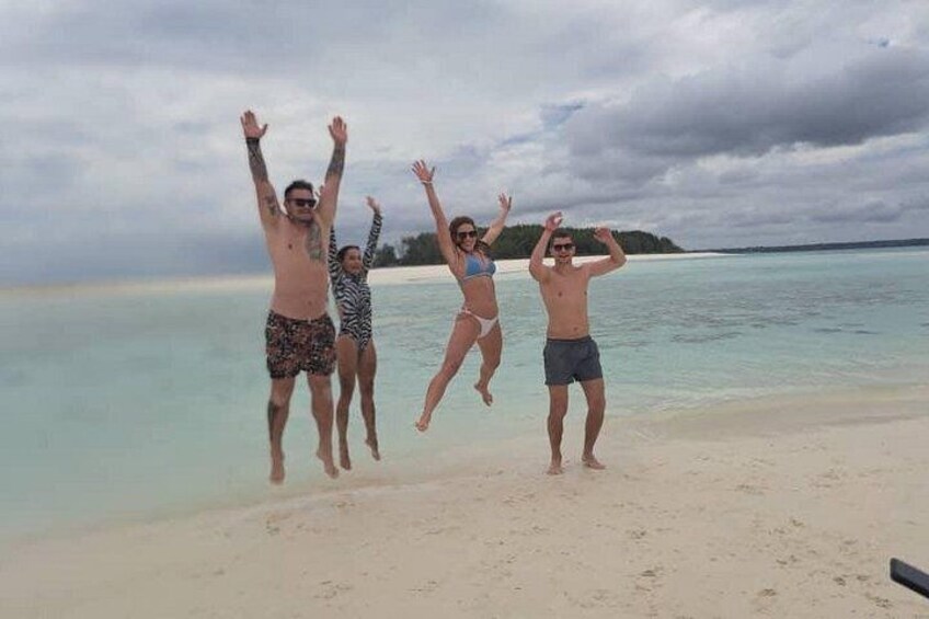 Mnemba Island snorkeling and Swimming with Dolphin 4