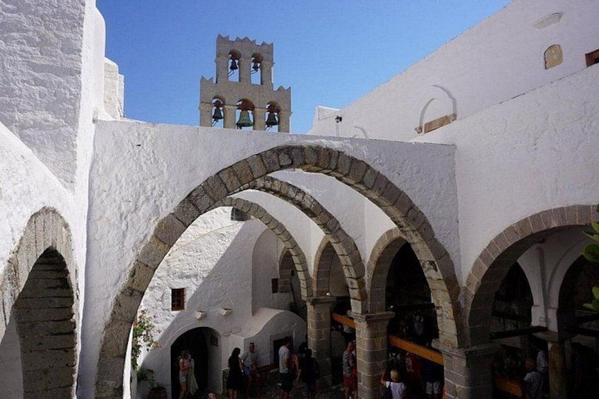 Patmos 4