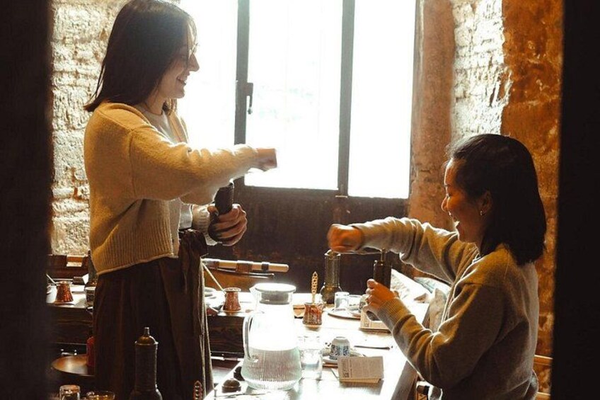Istanbul Turkish Coffee Making and Fortune Telling Workshop 3