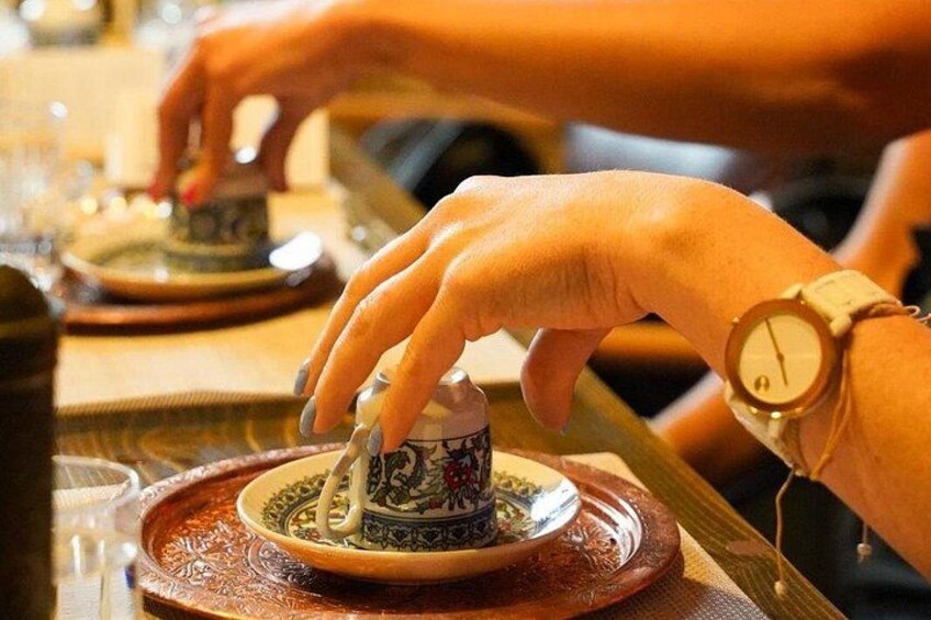 Istanbul Turkish Coffee Making and Fortune Telling Workshop 4