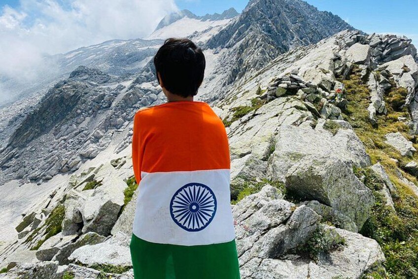 Indrahar Pass Trek with Manu Adventures India 2